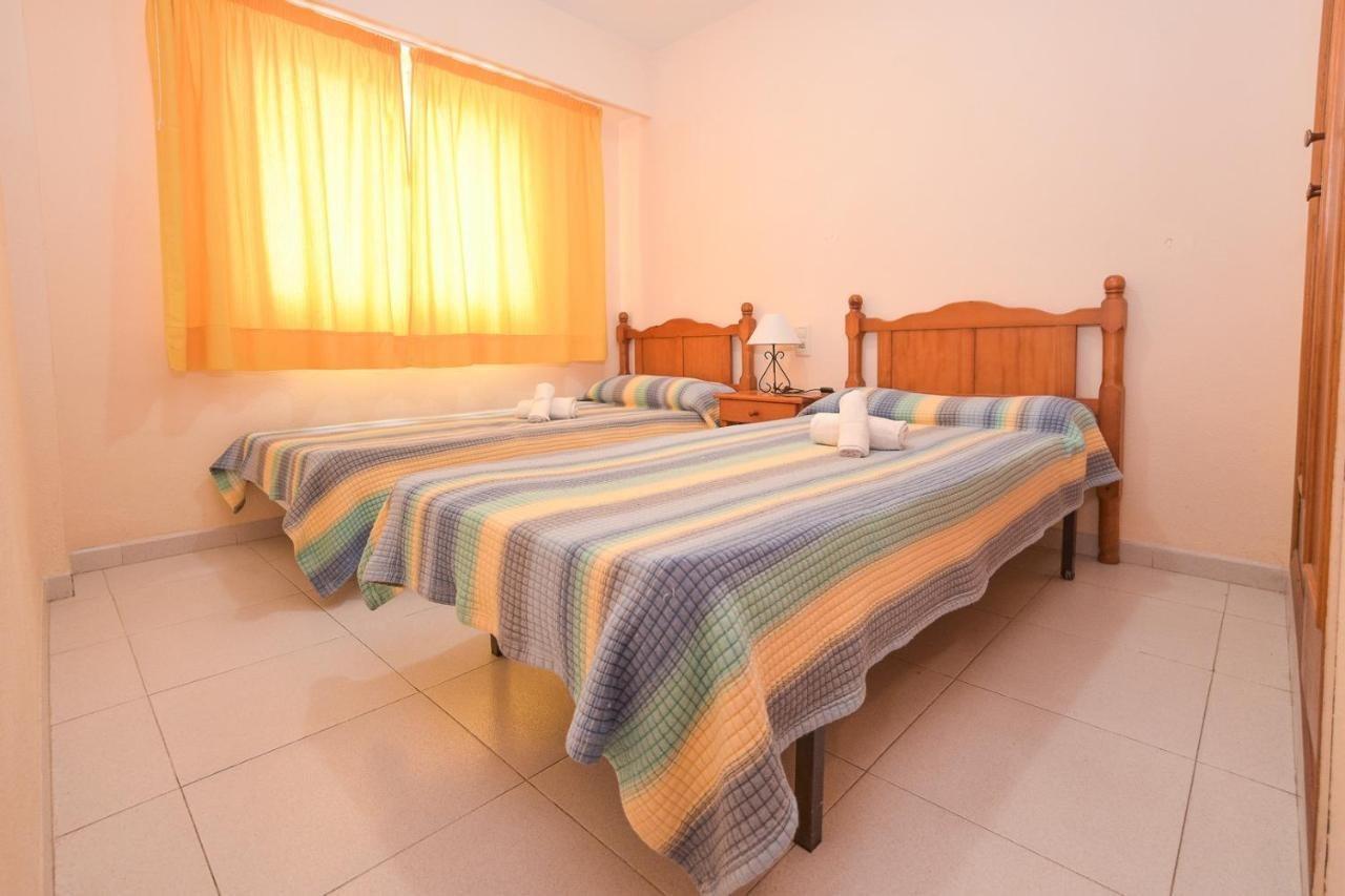 Apartamentos Marblau Las Alondras-Julio Y Agosto Solo Familias 간디아 외부 사진